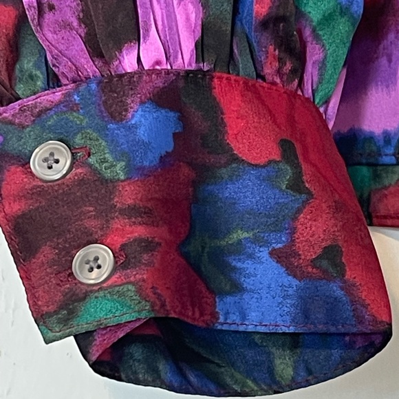 Talbots Vibrant Floral Top - Red, Purple, Blue - Picture 2 of 6